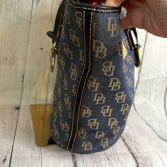 Dooney & Bourke denim north/south bucket bag - Picture 11 of 11